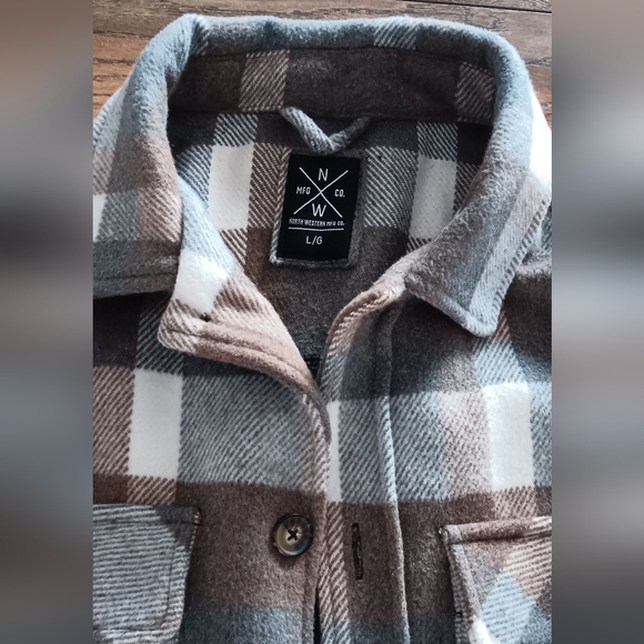 North Western Fall Jacket - Picture 2 of 3